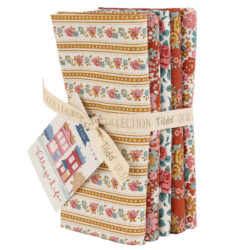 Tilda Village Life Fat Quarter Bundle 5 fabrics 52,5 x 47,5 cm Rust/Ochre Oct. 2026