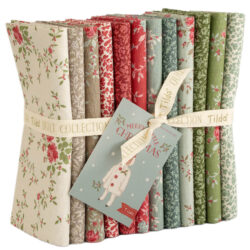 Tilda Merry Little Christmas Fat Quarter Bundle 12 fabrics, 50 x 55 cm Eve & Noel Blenders July 2027
