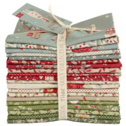 Tilda Merry Little Christmas Fat Quarter Bundle 20 fabrics, 50 x 55 cm July 2027